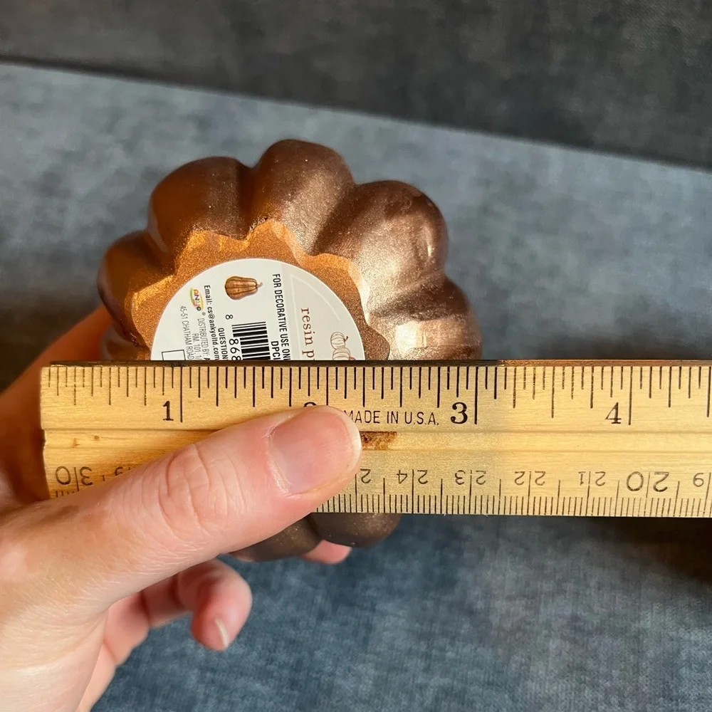 Target Bullseye Playground Resin Pumpkin Set - Picture 4 of 11